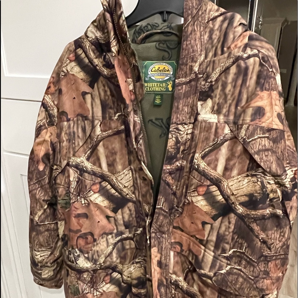 Cabelas MTO50 GORE-TEX insulated jacket and bibs (scent lok) Only worn twice
